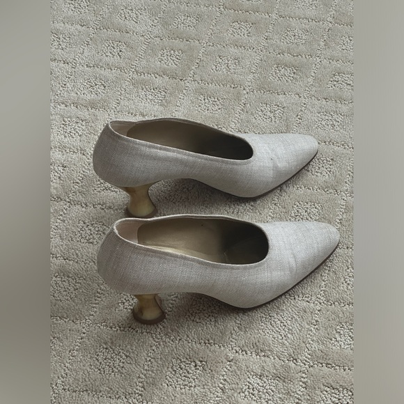 Vintage YSL Pumps | Ivory bone heel, linen, leather | 8.5 US - Picture 6 of 6